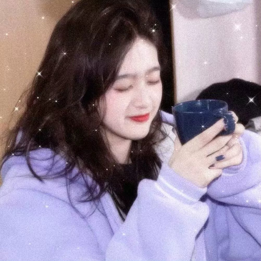 坠楼后我成了她